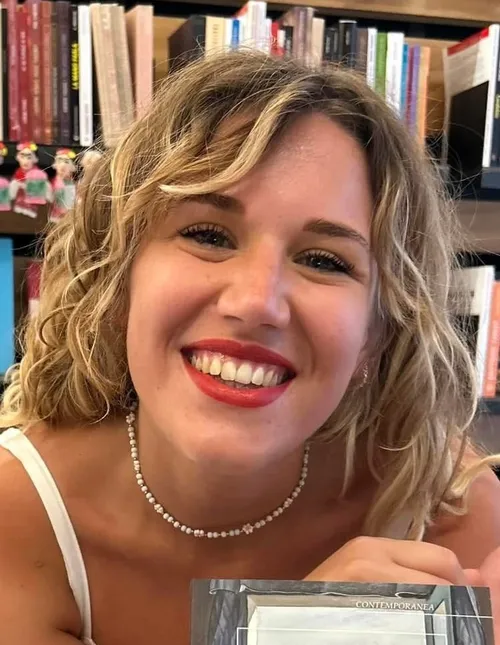 Effuso Chiara